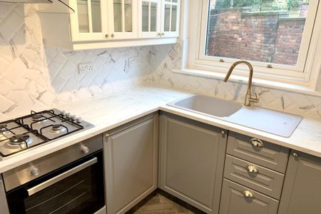 Spring Hill, LINCOLN - Photo 4