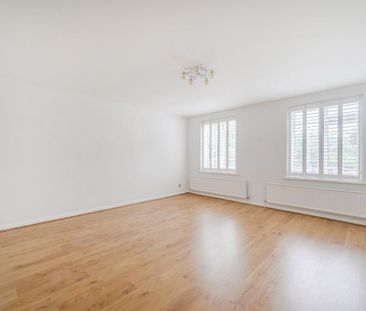 4 bedroom house to rent - Photo 2