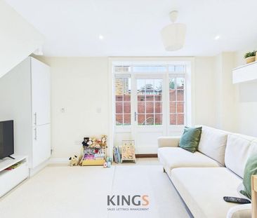 2 bedroom end of terrace house to rent - Photo 2