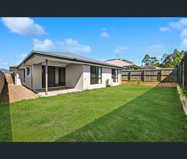 8 Ridge Road, Greenbank, Qld 4124 - Photo 3