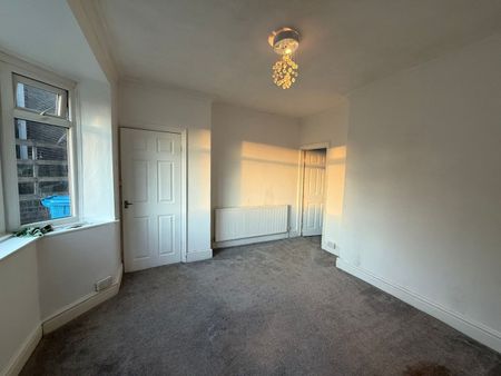 3 Bed Semi-Detached House, Skelwith Close, S4 - Photo 2
