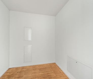 Modern apartment right at the Emmencenter - Photo 1