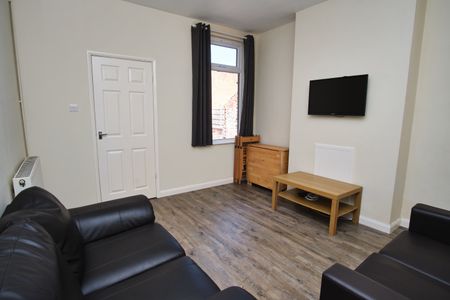 140 Paget Street - Photo 2