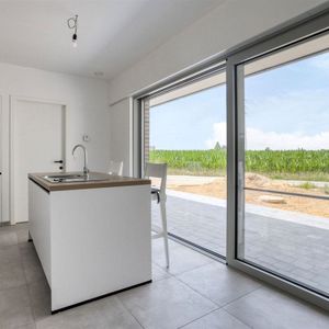 Huis te huur in Waregem voor € 1.100 met 3 slaapkamers - Photo 2
