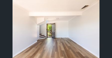 Spacious freestanding 3 bedroom house - Photo 4