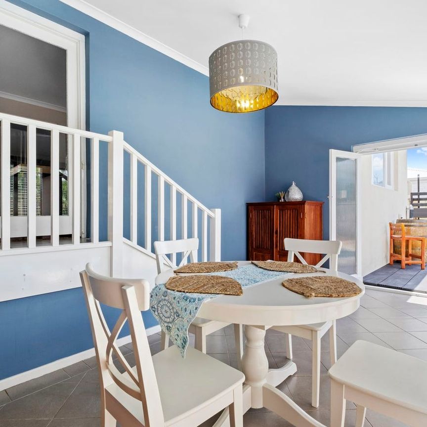 SPARKLING POOL, NEW DISHWASHER, NEW LARGE PATIO - Photo 1