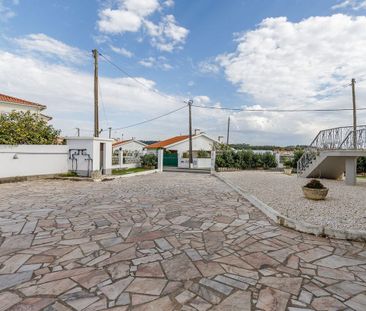 Lisboa, Lisbon 2640 - Photo 2