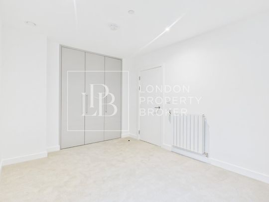 1 Bed Flat, Barber House, SE3 - Photo 1