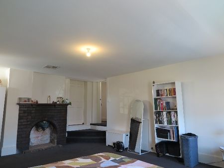 4/206 Harrington Street Hobart TAS 7000 Australia - Photo 4