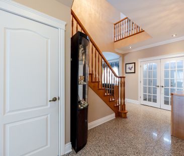 4325 Rue de l'Oural Brossard, QC J4Y - Photo 2