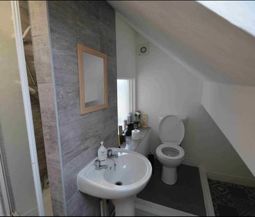 5 Bedroom House St Chads Drive - Photo 5