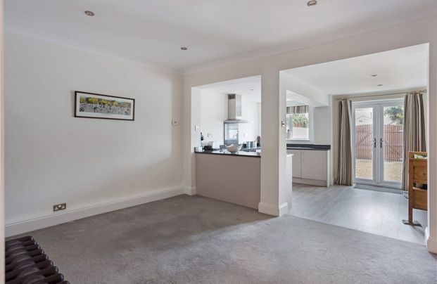 2 bedroom terraced house to rent - Photo 1