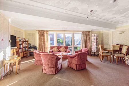 1 bedroom retirement property to rent - Photo 2