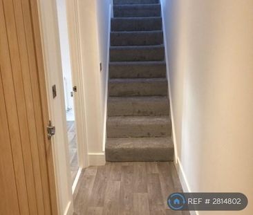 2 bedroom detached house to rent - Photo 6