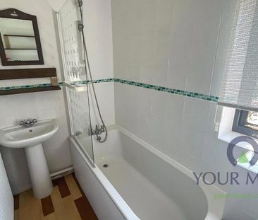 2 bedroom end of terrace house to rent - Photo 5