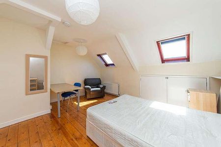 (ppw Inc Wifi) Cardigan Terrace, Heaton, Newcastle Upon Tyne, NE6 - Photo 2