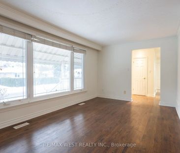 28 Paragon Road #Main - Photo 2