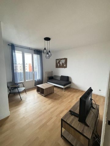 Location Appartement 1 pièce Meublé 10m² ST BRIEUC 22000 - Photo 2