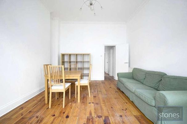 Warwick Avenue, London, W9 - Photo 1