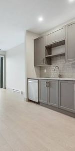 UNIT 1507 VANTAGE! BRAND NEW UNITS. 1 bedroom, 1 bathroom + den. - Photo 4