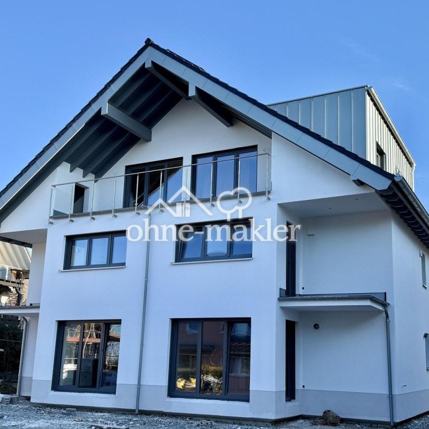 Barrierefreie Obergeschosswohnung mit Balkon im Zentrum von Neunkirchen - Photo 1