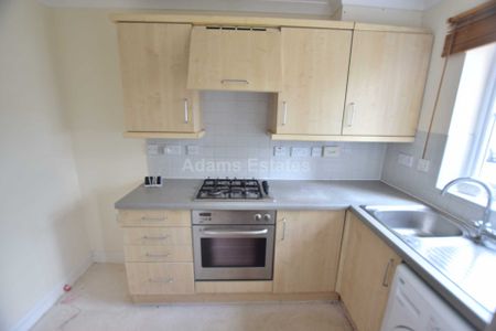 Price £1,500 pcm - Available 05/02/2026 - Unfurnished - Photo 5
