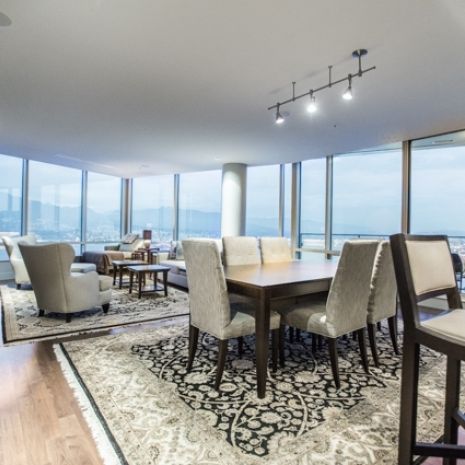 Condo in Downtown Vancouver, BC - Photo 1
