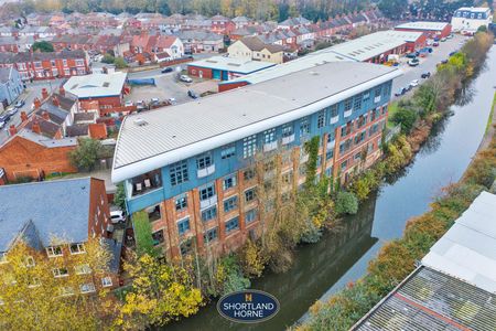 Bishopsgate Wharf, Aldbourne Road - Photo 4