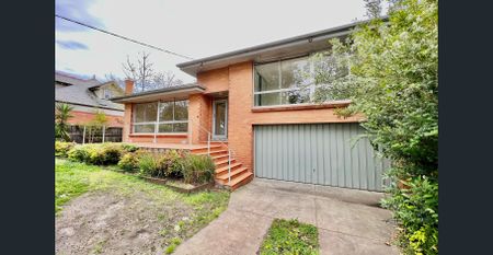 Neat & Tidy 3 Bedroom House - Photo 4