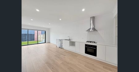 Modern 2-Bedroom House in Armstrong Creek - Photo 4