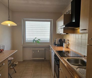 Geräumige 2-Raum-Wohnung in gepflegter Wohnanlage *Tiefgaragenstell... - Photo 1