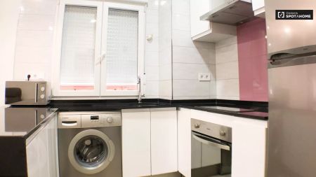 1-bedroom apartment for rent in Chopera, suitable for workers and postgraduate students. - Photo 2
