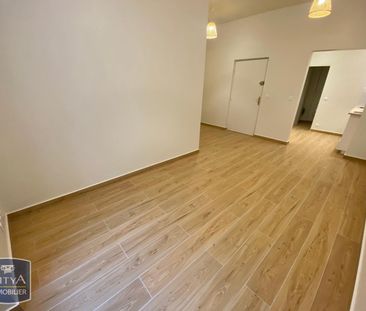 Location Appartement 1 pièce 36m² TOULON 83000 - Photo 6