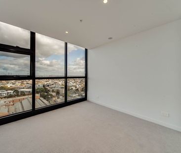 North Melbourne - Photo 5