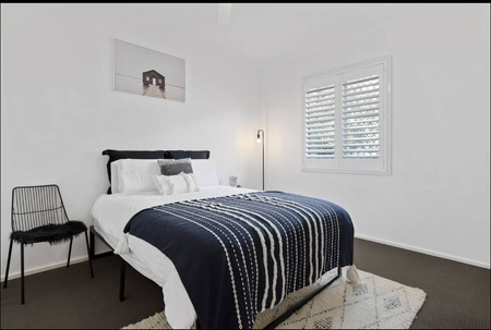 Three bedroom, stylishly furnished! INSPECTIONS BY APPOINTMENT ONLY - Photo 2