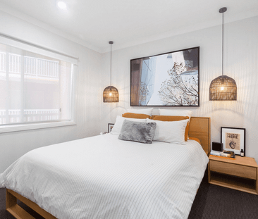 Stunning St Kilda apartment centrally located! - Photo 3