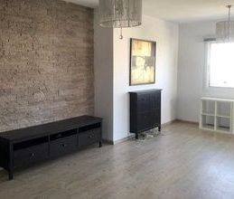 Διαμέρισμα για ενοικίαση - Αγλαντζιά - Φωτογραφία 1
