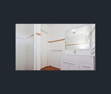 The Cozy Abode! - Photo 3