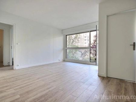 Location Appartement 2 pièces 41 m2 à Courbevoie - Photo 2