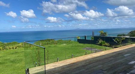 Idyllic clifftop position in the heart of Manly - Photo 4