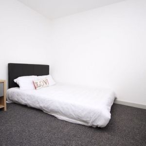 Flat 6 The Engineer (Block 1) EN-SUITELoughborough - Photo 2