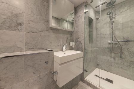 3 bedroom flat to rent - Photo 5