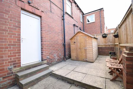 Gordon Avenue, Ossett - Photo 2