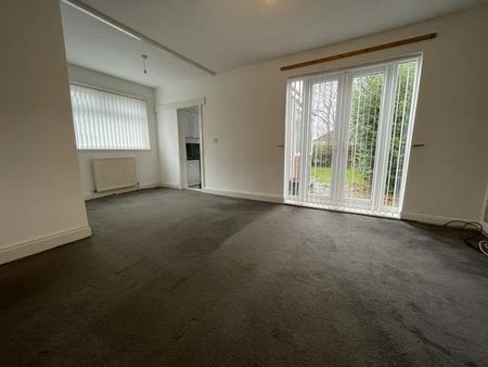 Bournemouth Avenue - Photo 2