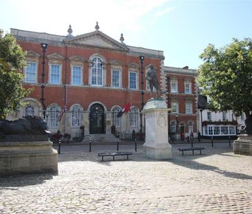 4 bedroom terraced house to rent - Photo 1