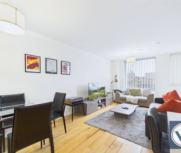 Apartment to Rent: One Smithfield Square, M4 - Photo 3