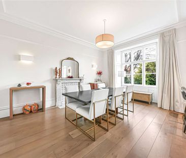 A beautifully presented six bedroom family home on Carlton Hill - Photo 3