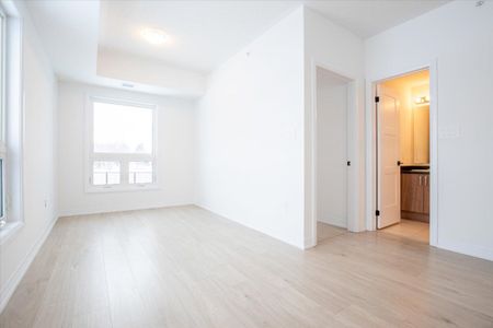 For Lease - 15 Kneeshaw Drive Unit# 302, Barrie, Ontario - Photo 2