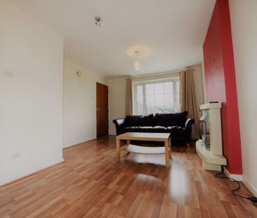 1 bedroom Flat in Abbeydale Grove, Leeds - Photo 6