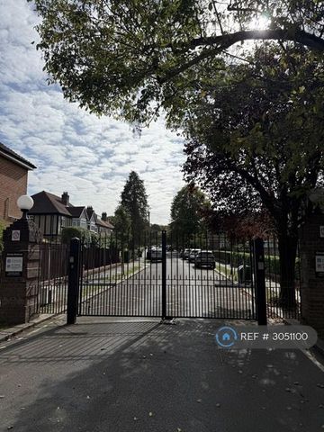 2 bedroom maisonette to rent - Photo 2